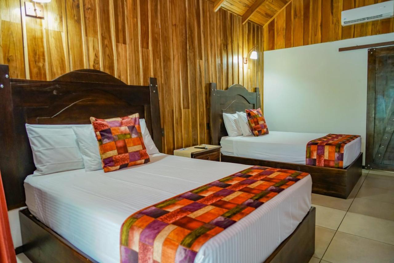 Arenal History Inn La Fortuna Εξωτερικό φωτογραφία