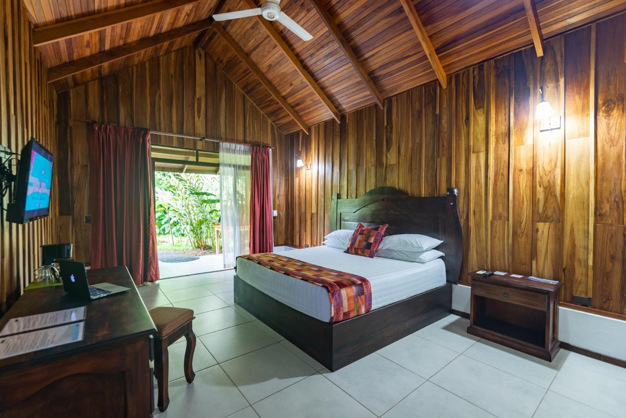 Arenal History Inn La Fortuna Εξωτερικό φωτογραφία