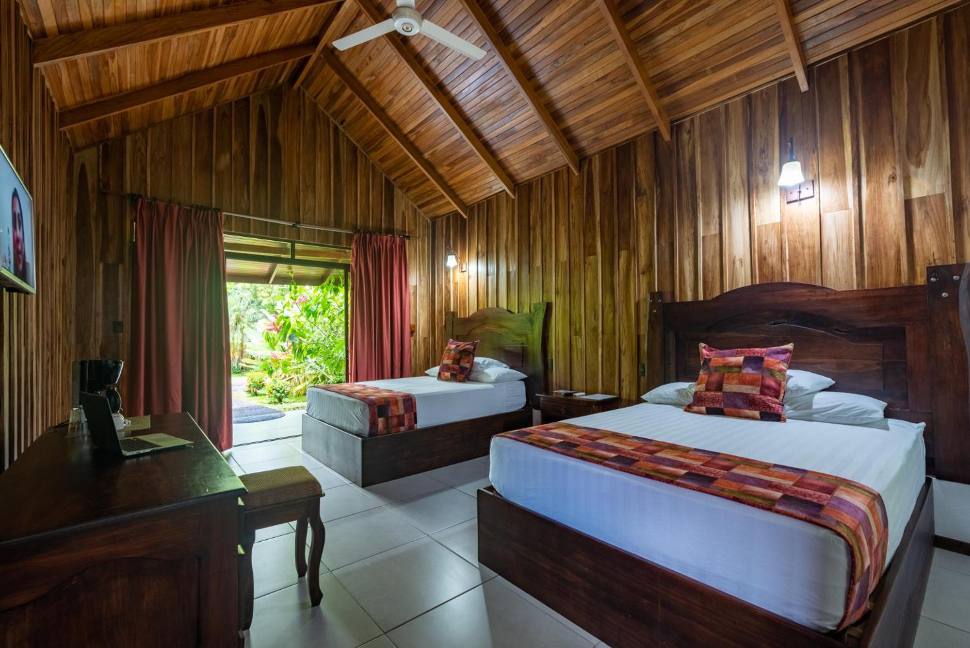 Arenal History Inn La Fortuna Εξωτερικό φωτογραφία